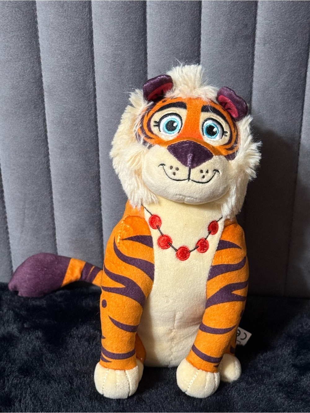 Vida the Vet Tiger Plush Spin Master Orange Striped Stuffed Animal 2024
